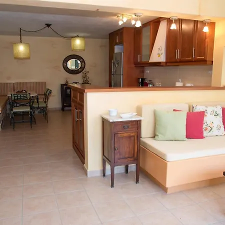 Holiday home Eutopia, Seaside Heaven Agia Marina (Leros)